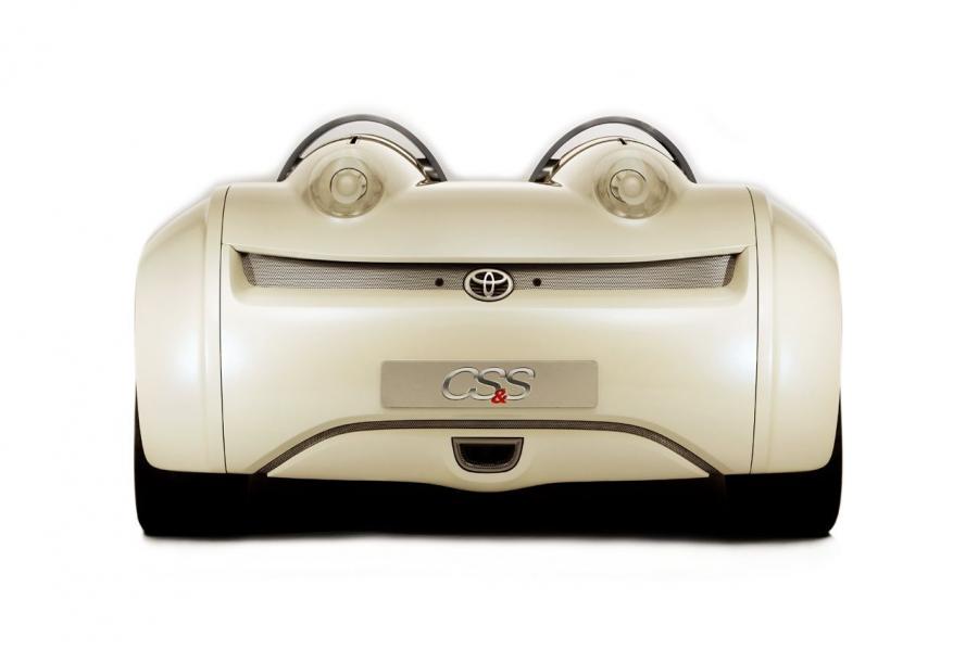  Toyota CS S 2003 года  (фото 15 из 19)